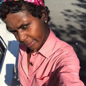 Meet your Posher, Terana